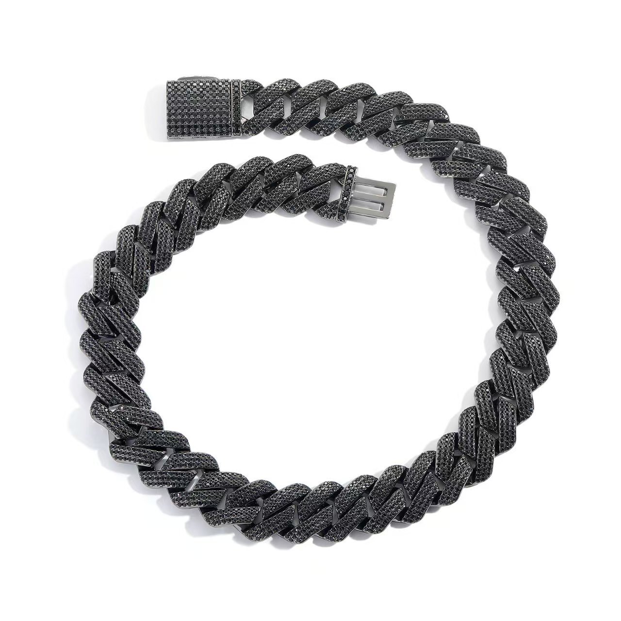 Black rhombus-shaped moissanite necklace and bracelet of flawless grade (VVS) quality. Trendy and personalized hip-hop style necklace suitable for men