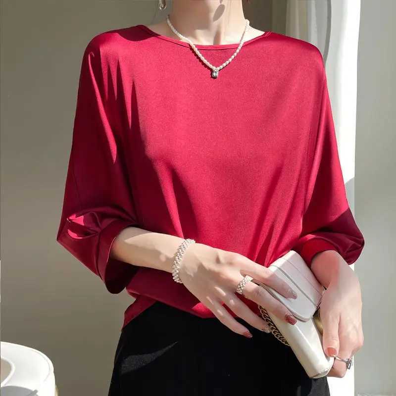 2025 New In Summer Satin Silk Half-Sleeve Tee Tops Basic Solid Womens T-Shirt Casual O-neck Thin Shirts Ladies Loose BlousesT260317