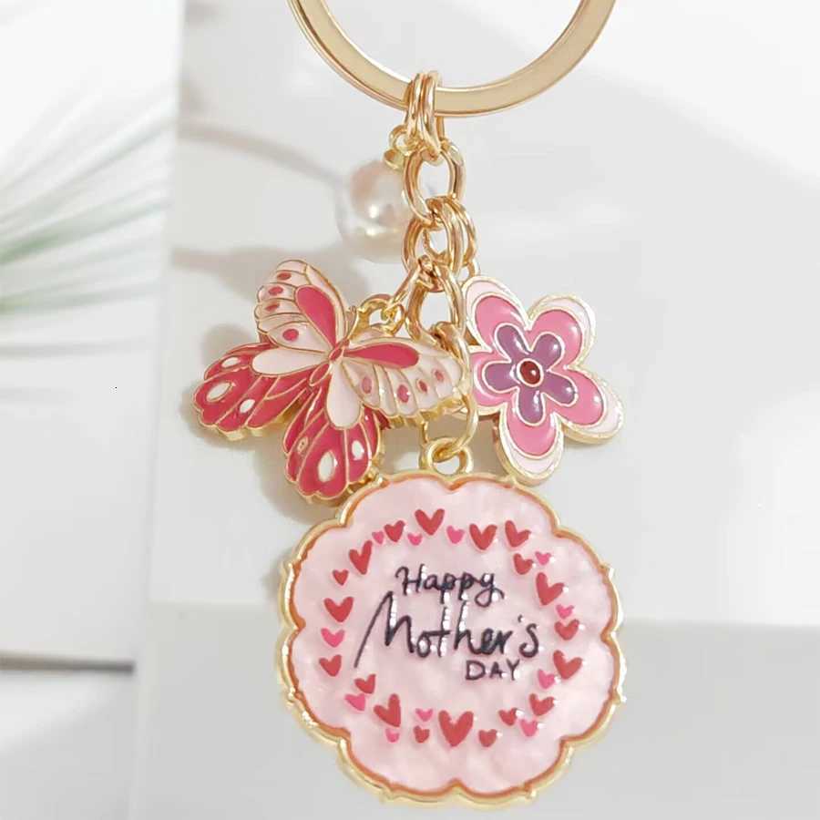 butterfly flower fake pearl heart pendant keychain cute elegant car keychain bag backbag keyring car pendant mothers day gift H260318 - view 7