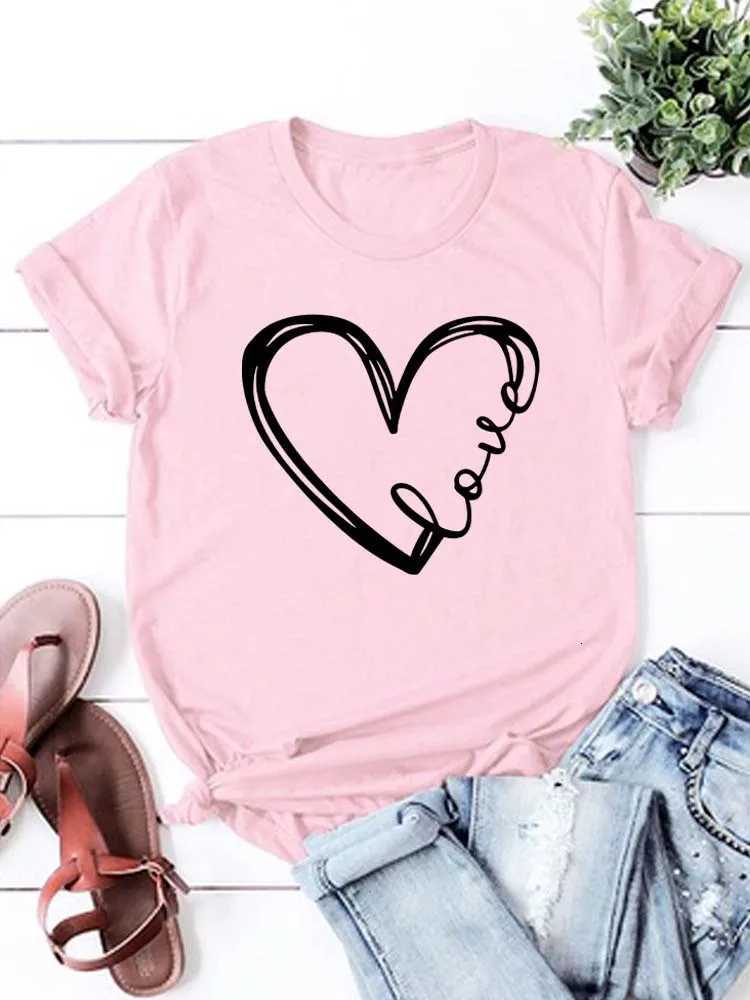 Love Heart Printed Trend Women Fashion Clothing Graphic T-shirts Clothes Print Female Shirt Short Sleeve Lady Casual TeeT260317
