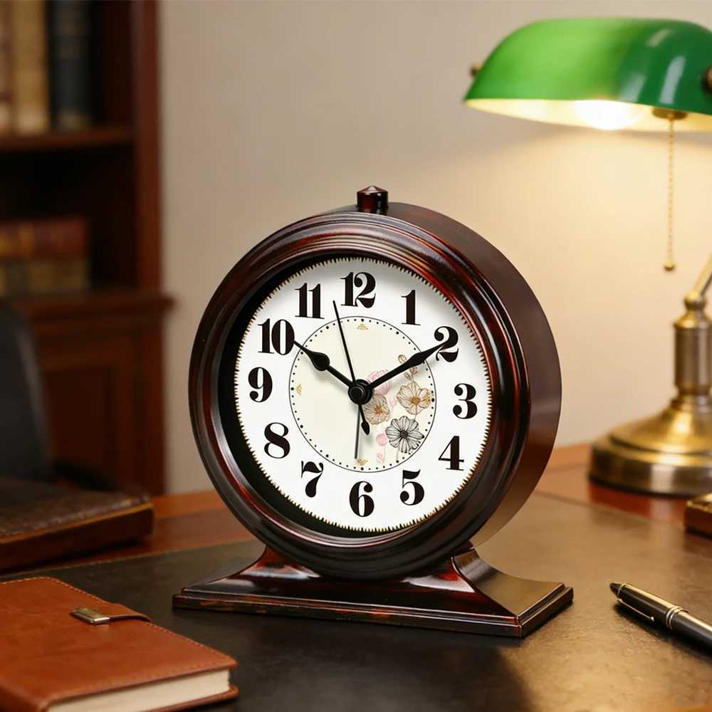 Vintage Metal Desk Clock Classic Elegant Floral Design Quartz Movement Stylish Desktop Clock For Bedroom Living Room Office D260318