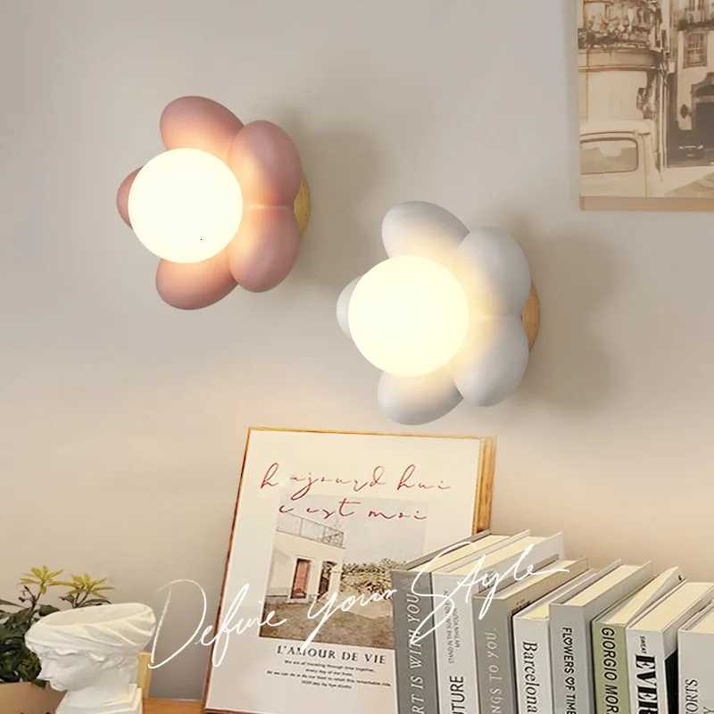 Wall lamp bedroom bedside lamp cream childrens room lighting fixture simple flower aisle background wall lamp H260318