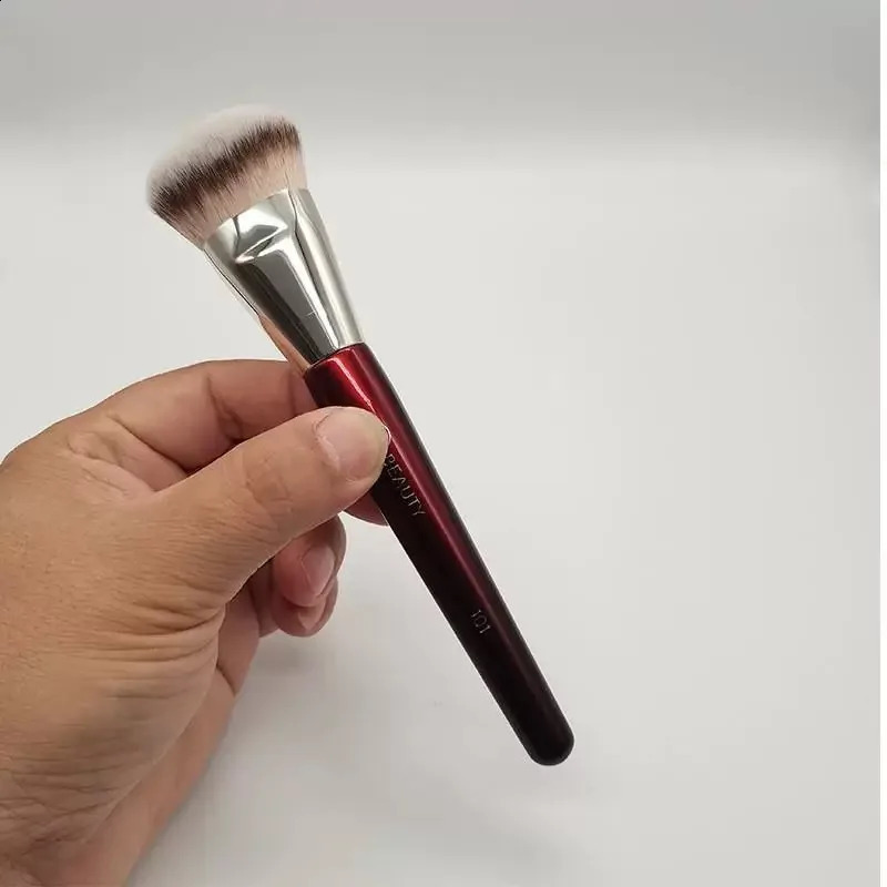 1pc 101 Contoured Foundation Makeup brushes Angled Liquid Base Concealer Make up brushes Red wood handle cosmetic tools 506 260316