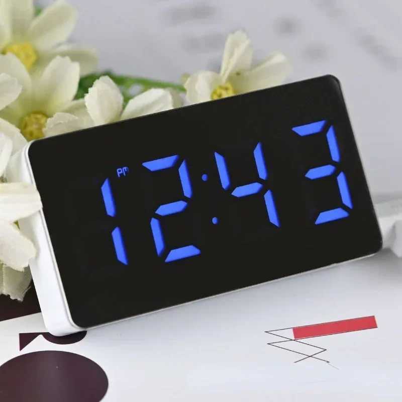 Mirror Table Clock Multifunctional Digital Alarm Snooze Display Time Night LED Light Desk Desktop Home Decor Gifts for Children D2603181