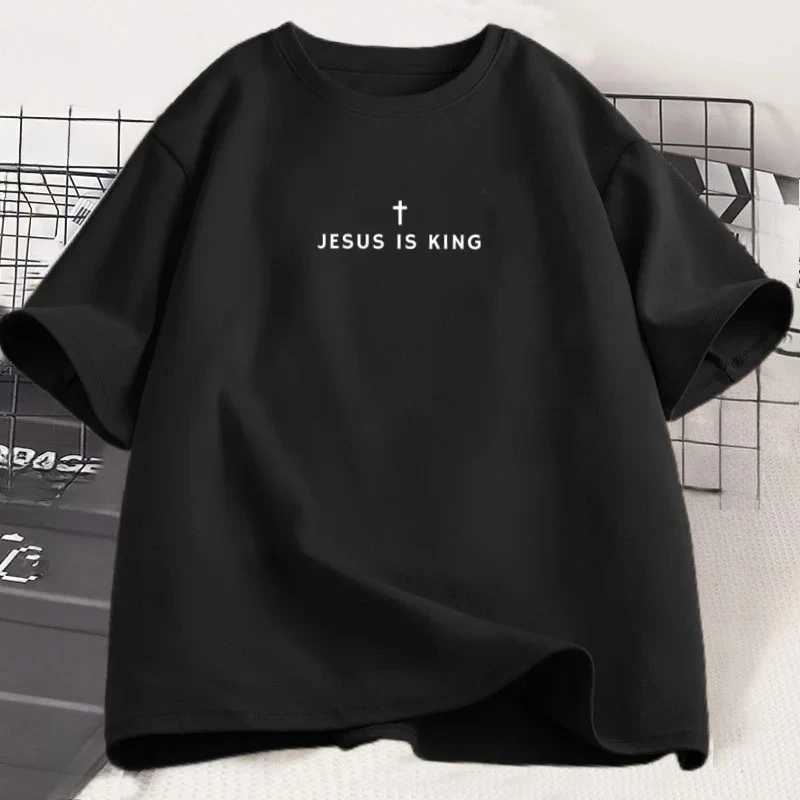 Jesus Is King Christian T Shirt Men Women Christian Merch Jesus T-Shirt Faith Short Sleeve Round Neck Graphic TeesT260317