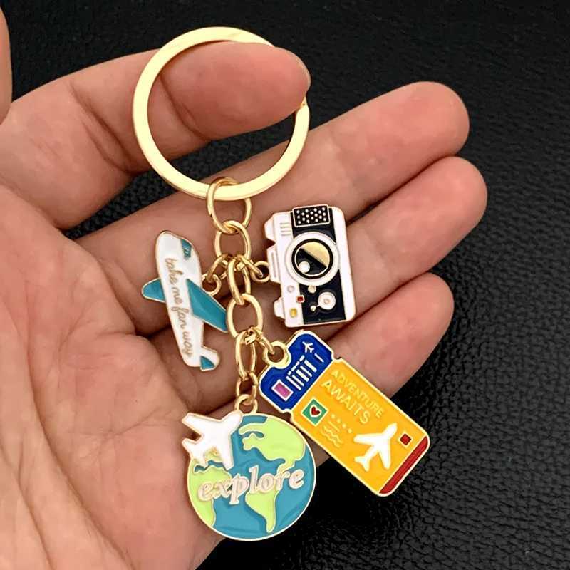Cute Enamel Keychains Cartoon Explore Earth Plane Key Rings Camera Sign Pendants For Women Men Friendship Gifts Handmade Jewelry H2603181 - view 4