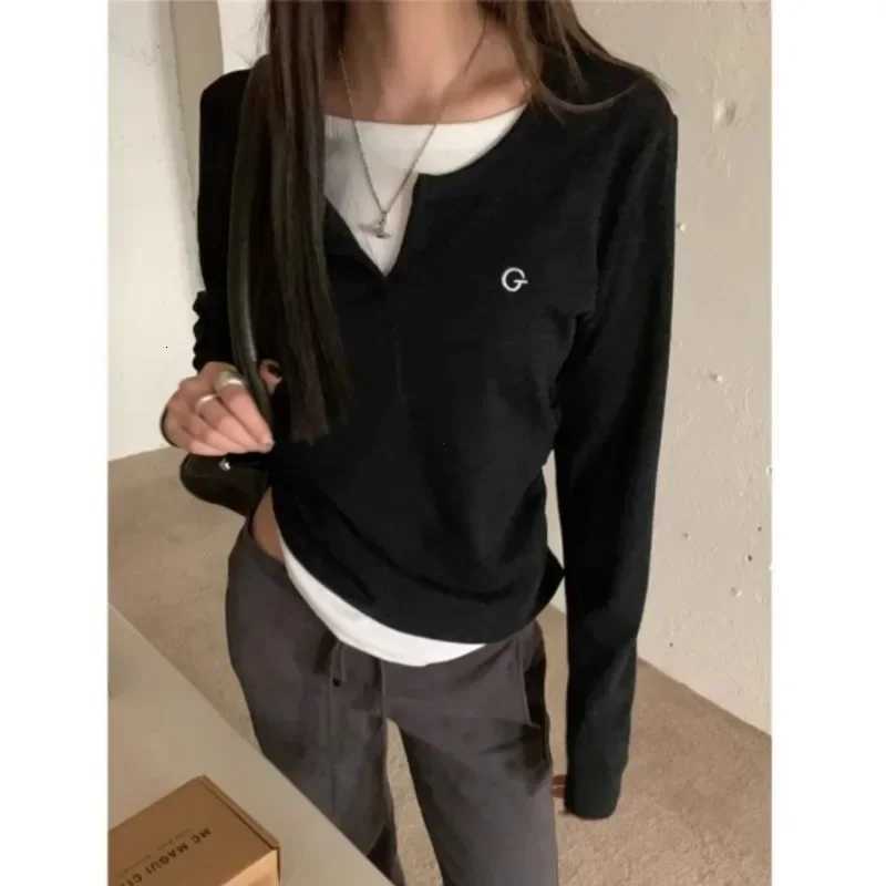 2024 Autumn Winter Long Sleeves Korean Fashion Style O-neck Tshirt For Women Fake two items T-shirts Ladies Top Tee ClothesT260317