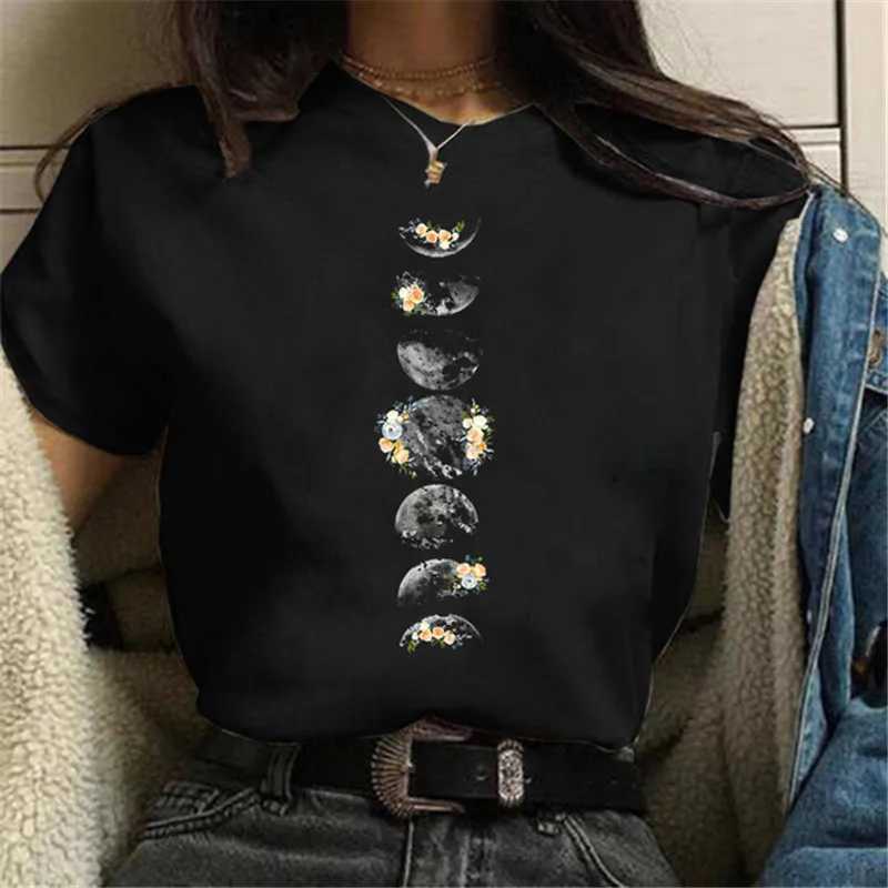 Moon Print T-shirts for Women Harajuku Summer T Shirt New Fashion Black Tops Funny Female T-shirt Casual Tee Woman ClothesT260317