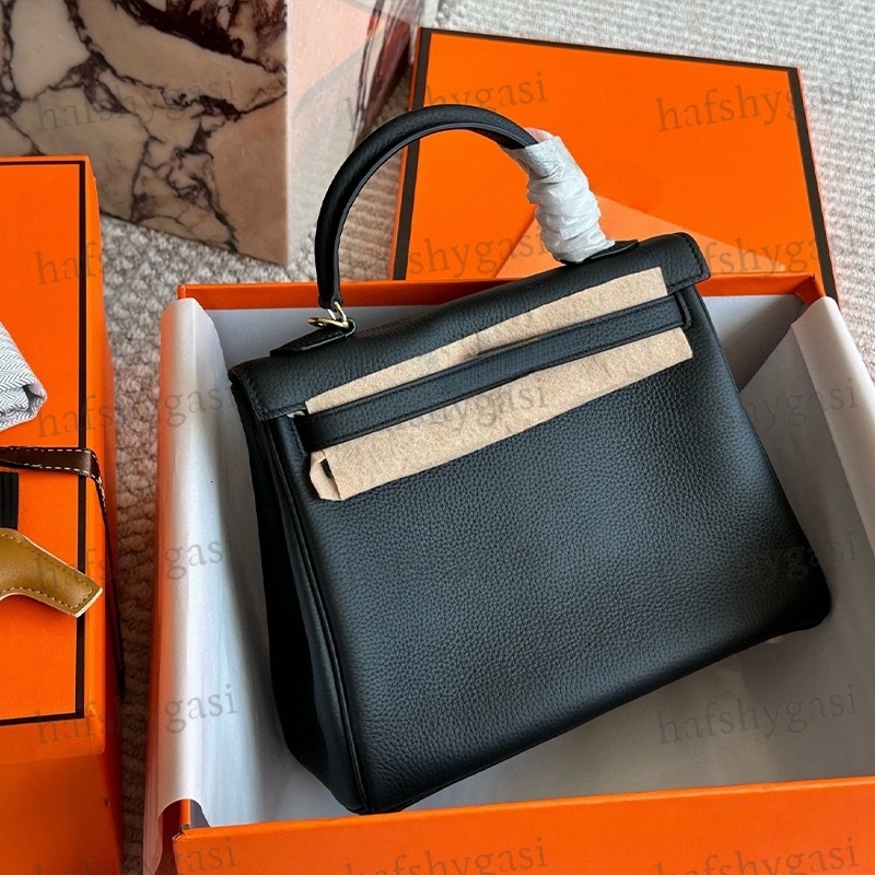 New Designer Classic 25 Leather Handbag Soft Texture Elegant Tote Bag Large Capacity Versatile Shoulder Crossbody Bag For Dating Daily Commuting 251227