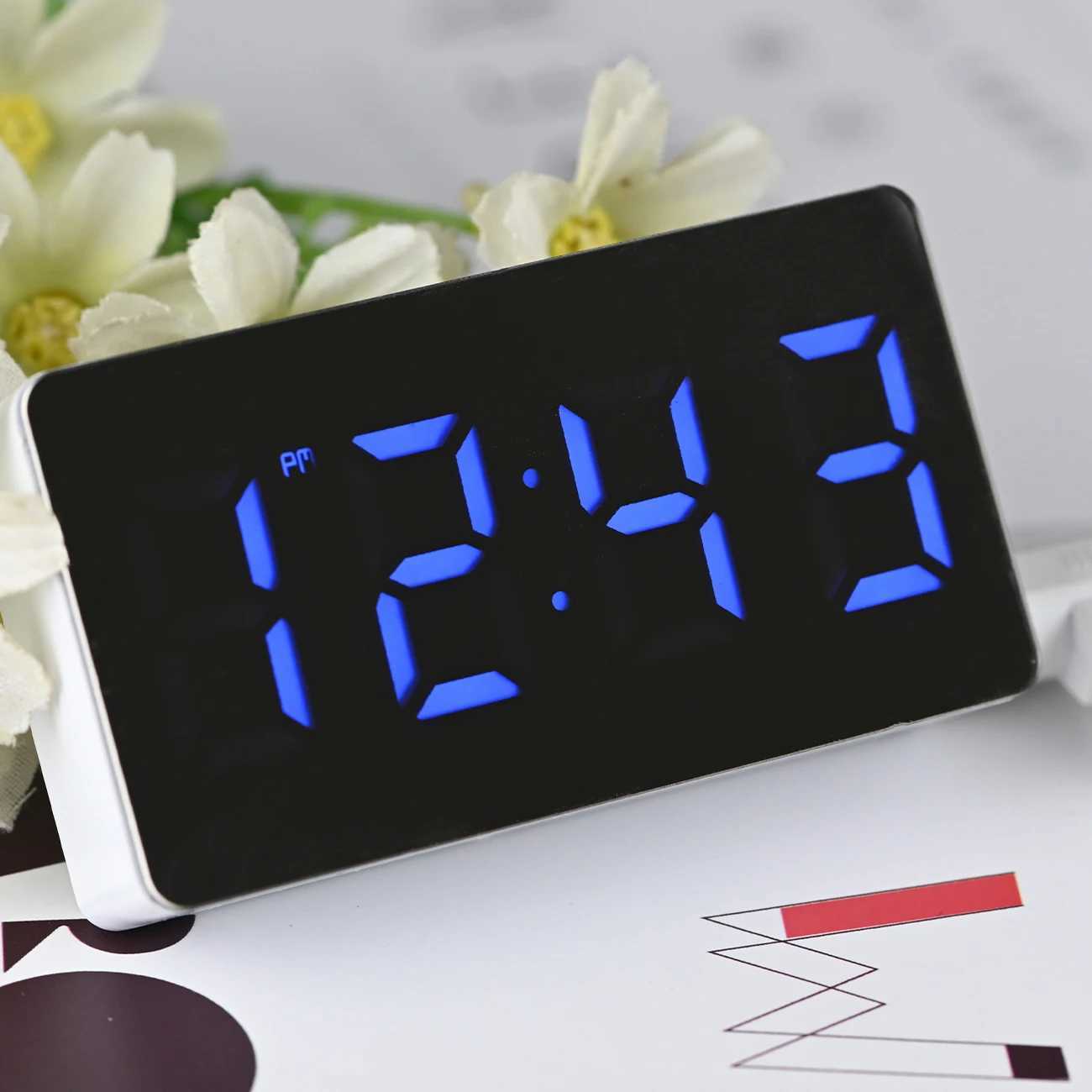 LED Digital Mirror Alarm Clock Mini Clock Multifunctional Snooze Display Time Night LCD Light Table Desktop USB 5v/No Battery D260318