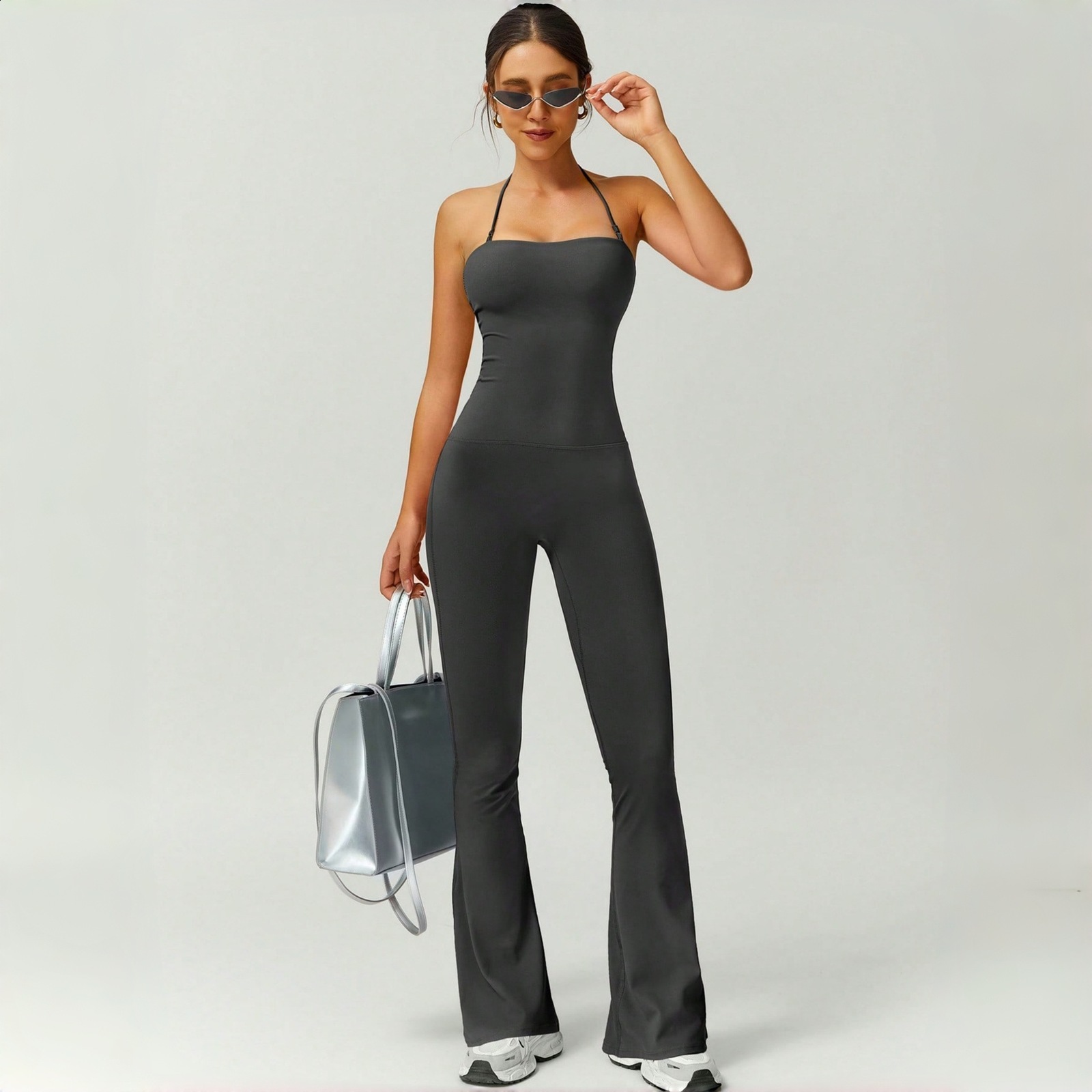 Neck Mounted Sexy Black Jumpsuits For Women Sleeveless Low Cut Elegant Outfit Slight Flared Pants Jump Suit Overall 240301