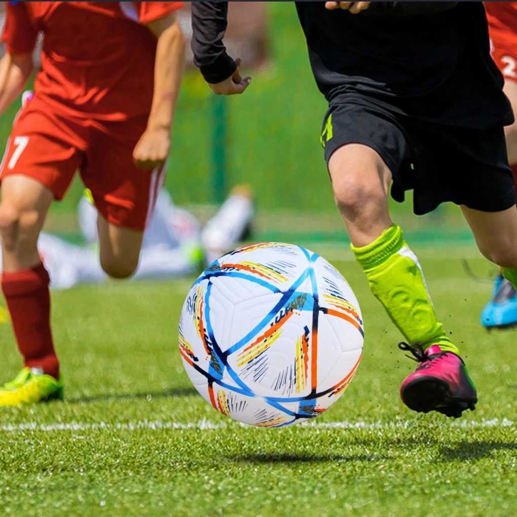 Soccer Balls Official Size 5 PU Material Seamless Match Training Football Goal Team Outdoor Professional Functional Training M260318