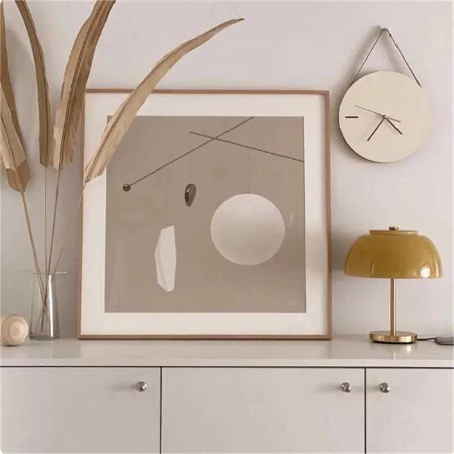 Korean style Wooden Wall Clock Minimalist Wood Silent Mute Clocks Bed Room Quartz Watch Furniture Hanging Ornaments Photo Prop D260318