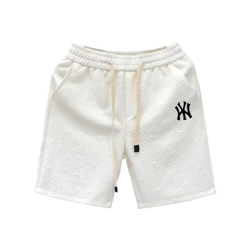 Luxury Brand Designer Casual style white jacquard shorts for men summer trendy brand knee-length shorts 2026 new men half-length pants