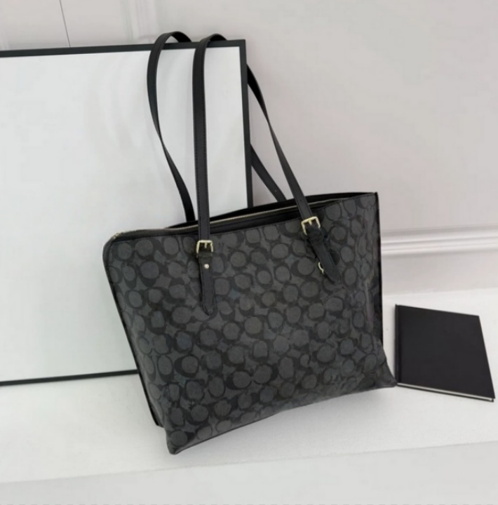 Designer bag New Topdesigner Shoulder tote Bags For womans handbag Fashionable casual flap armpit women crossbody bagFree shippinghand bag a2