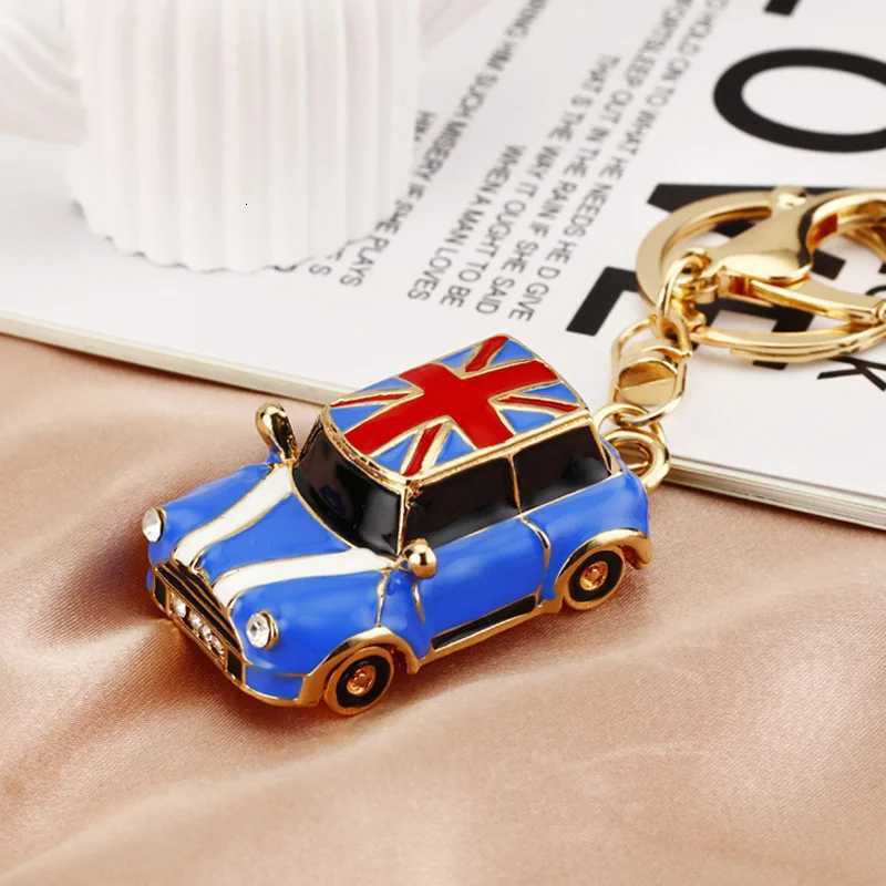 Cute Car Series Keychain Car Key Accessories Mens Small Tools Childrens Toys Birthday Charm Boyfriend Gift H260318 - view 4