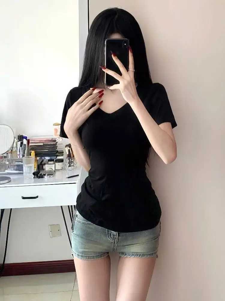 Fashion Womens T-shirt Summer Short Sleeved Cotton V-neck Casual Top Basic Solid Color Slim Daily Wear ClothingT260317