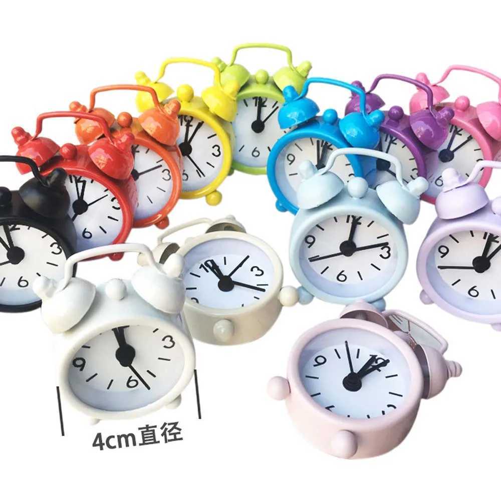 New Mini Alarm Clock Electronic Round Number Double Bell Desk Table Digital Quartz Clock Home Decoration Retro Portable Adapdesk D260318