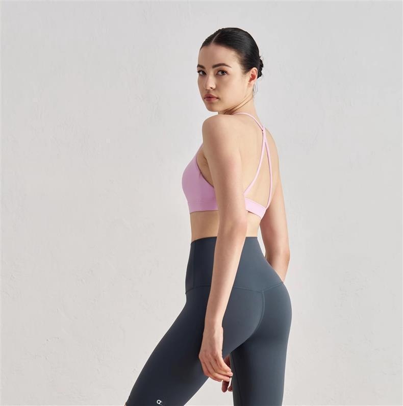 Women's Yoga Pants Summer Ice Silk Bare Feeling Tight Pants Yoga High Waist Slimming Butt-Lifting Fitness Five-Point Shorts