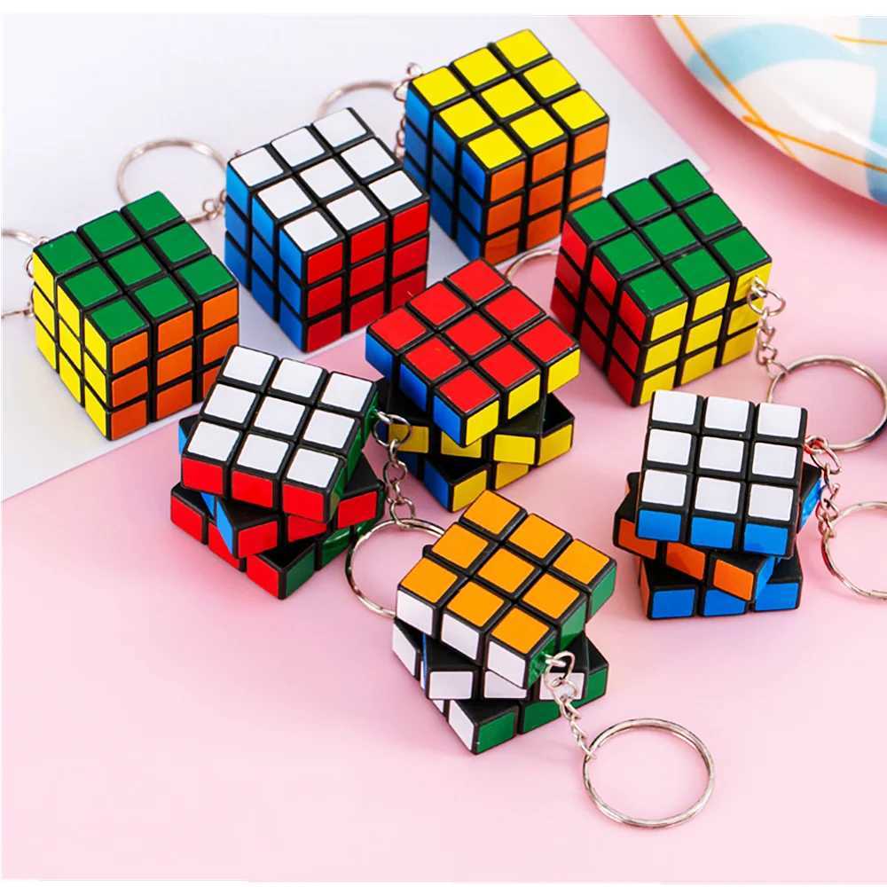 12Pcs 3cm Mini Magic Cube Children Educational Toys Kindergarten Prize Kids Birthday Party Favors Goodie Bag Pinata Fillers H260314