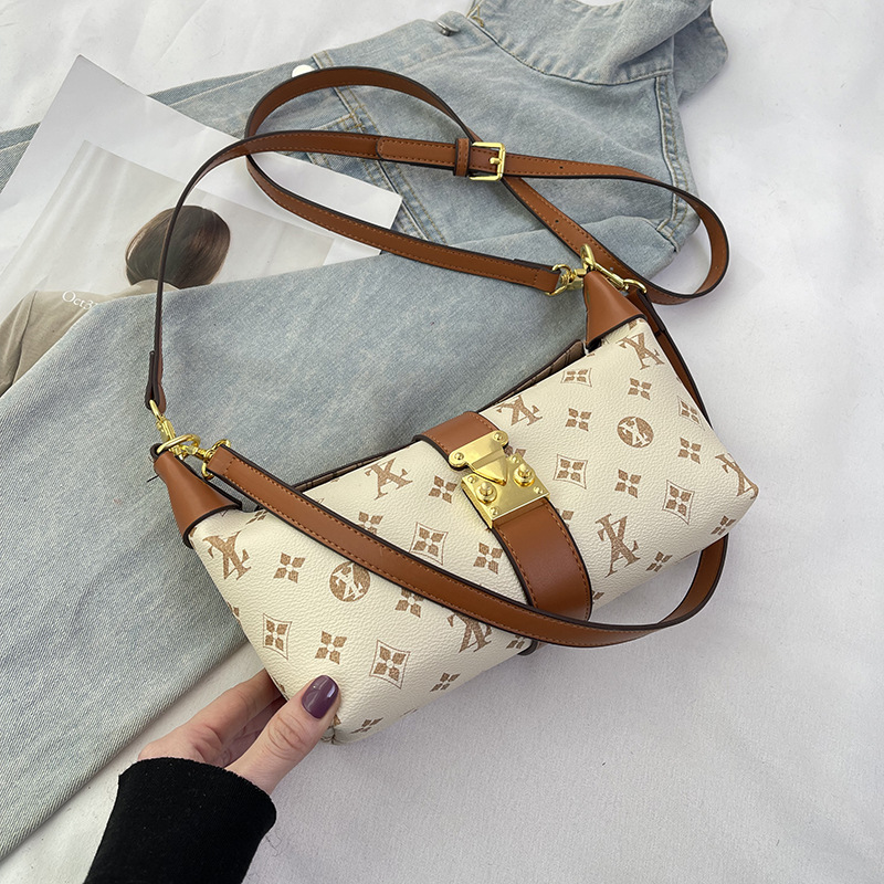 Designer New High Quality Luxury Crossbody Bag Temperament Law Stick Bag Underarm Bag Retro Fashion Versatile Single Shoulder Crossbody Fashionable Ou - view 5