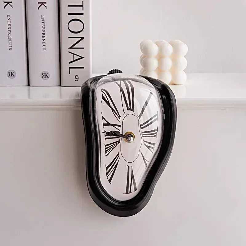 2024 New Novel Surreal Melting Distorted Wall Clocks Surrealist Salvador Dali Style Wall Watch Decoration Gift Home Garden D260318
