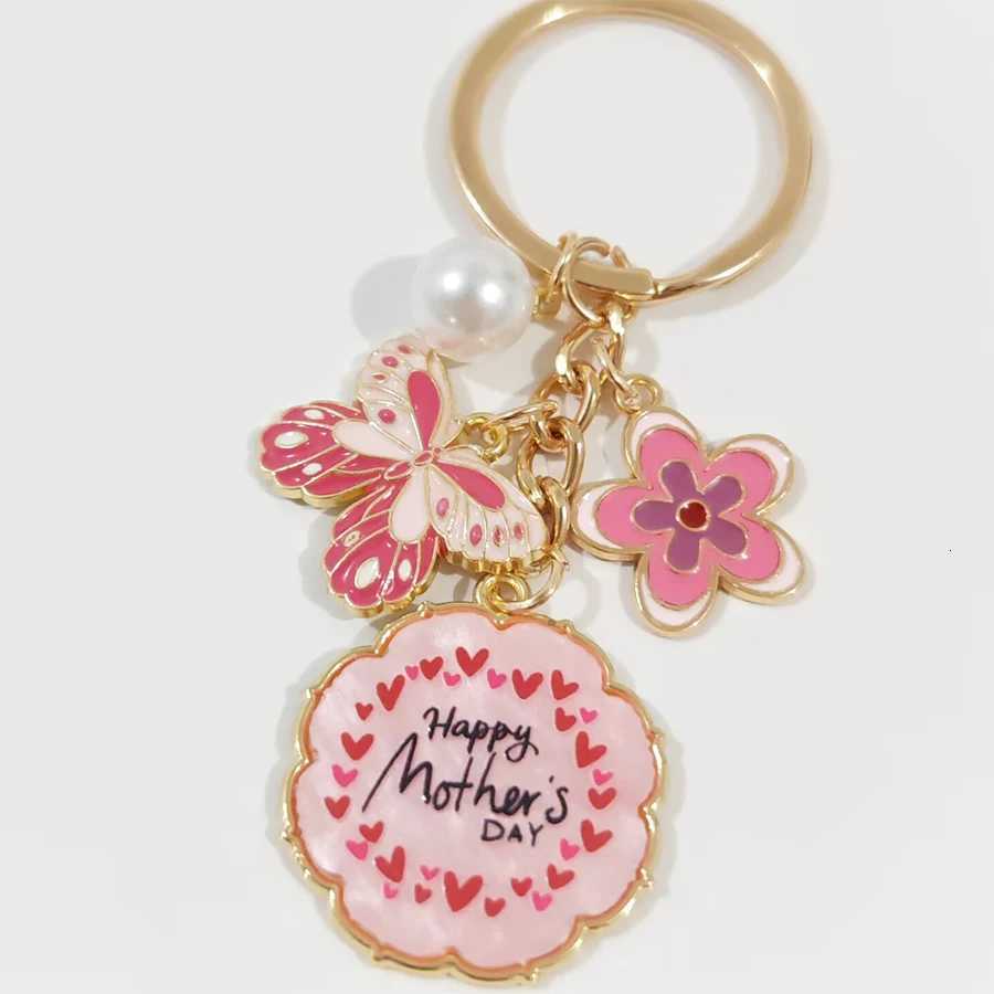 butterfly flower fake pearl heart pendant keychain cute elegant car keychain bag backbag keyring car pendant mothers day gift H260318 - view 6
