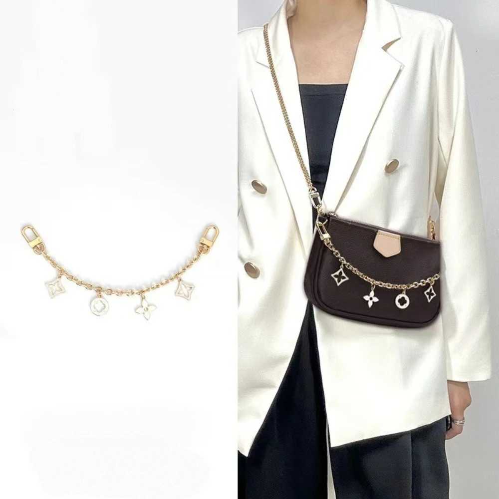 New style small fragrant style bag with hanging chain decoration chain metal bag with black and white hand-held chain H260318 - view 7