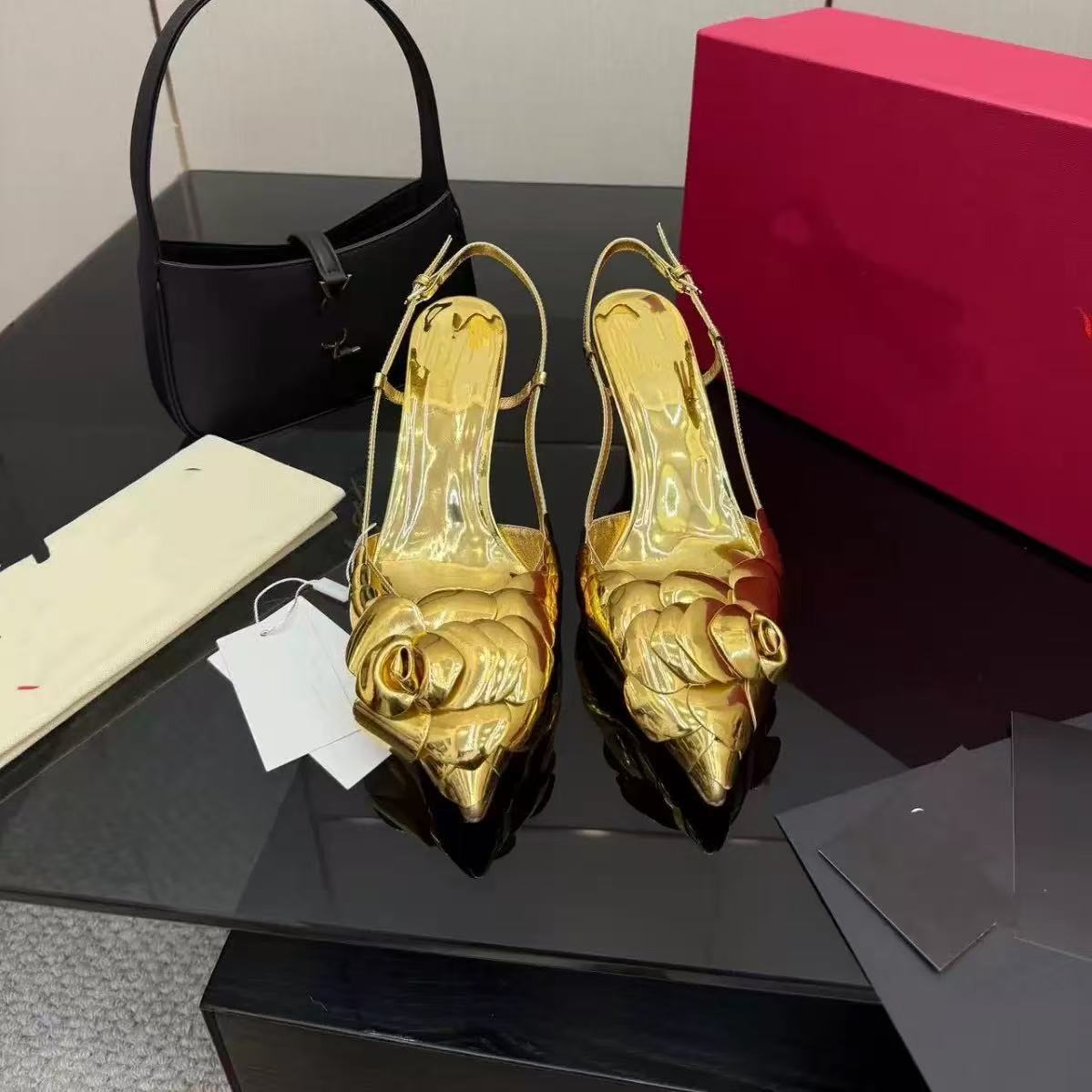 Top luxury brand designer Rose flower Sharp toes Slingbacks Pumps rhinestone women Wedding Shoes Stiletto Evening shoes Heels sandals heel 35-42 With Box