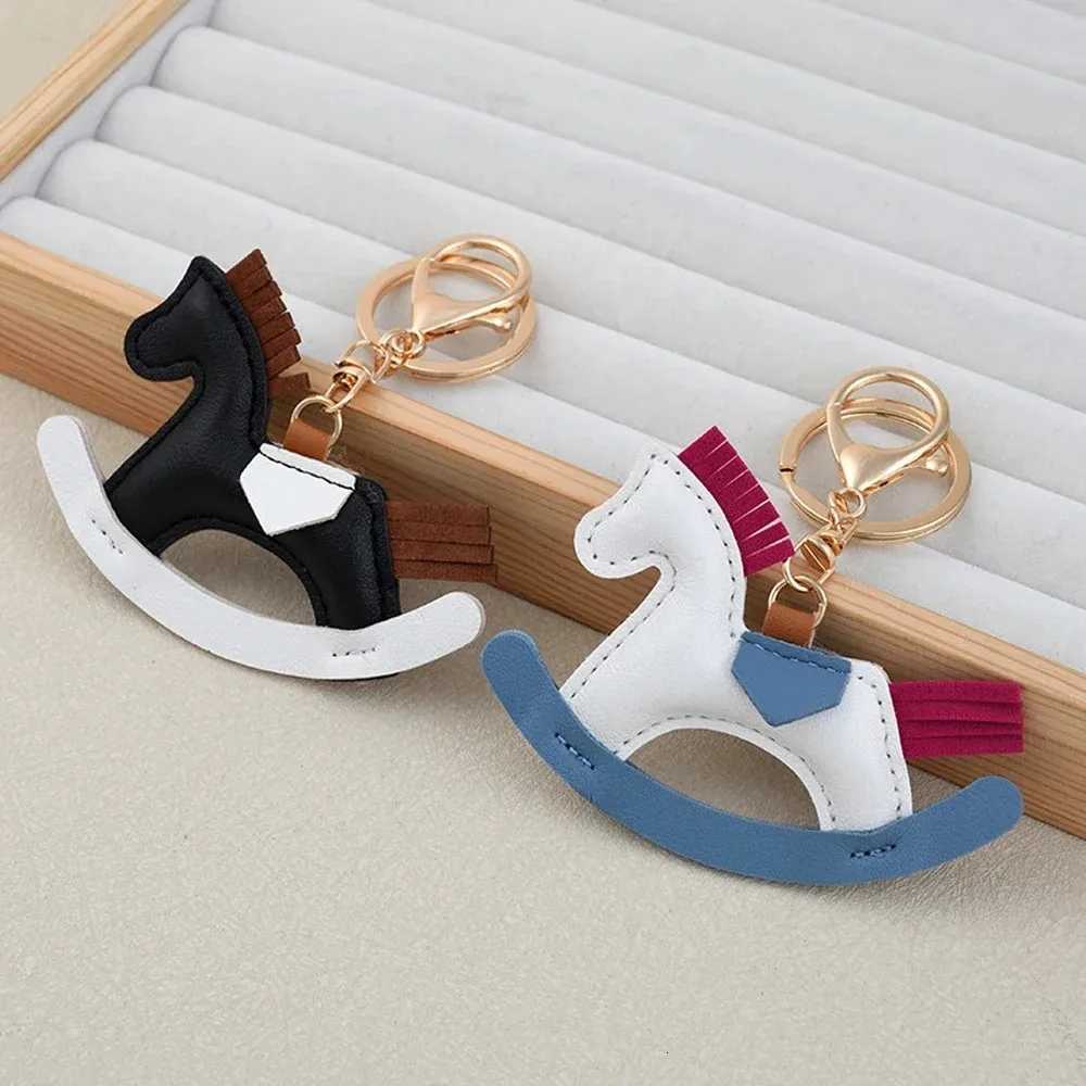 Trend 2026 Cartoon Pony Keychain Pu Leather Horse Bag Charms With Keyring Fashion Backpack Handbag Decor Accessories H260318 - view 3