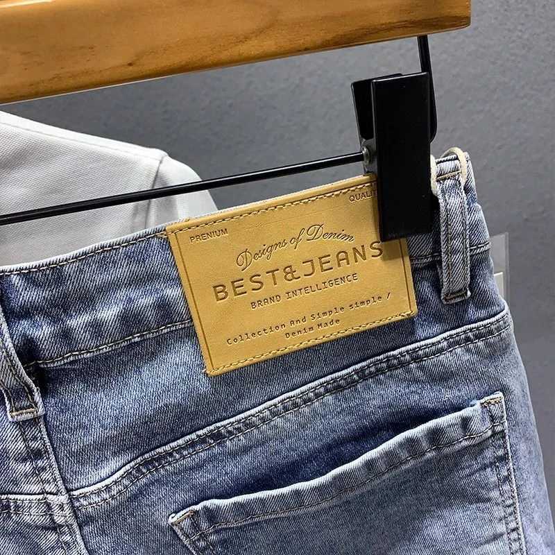 2026 Retro Mens Denim Shorts Summer Distressed Ripped Jeans Casual Lightweight Stretch Shorts Fashion Five Point Pants M260318