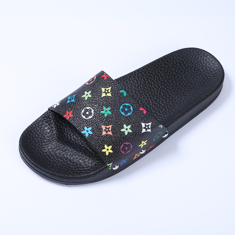 Outdoor Beach Vacation Slippers 2026 Summer New Design Printed Women Soft Sole Slippers Comfortable Casual Cool Slippers