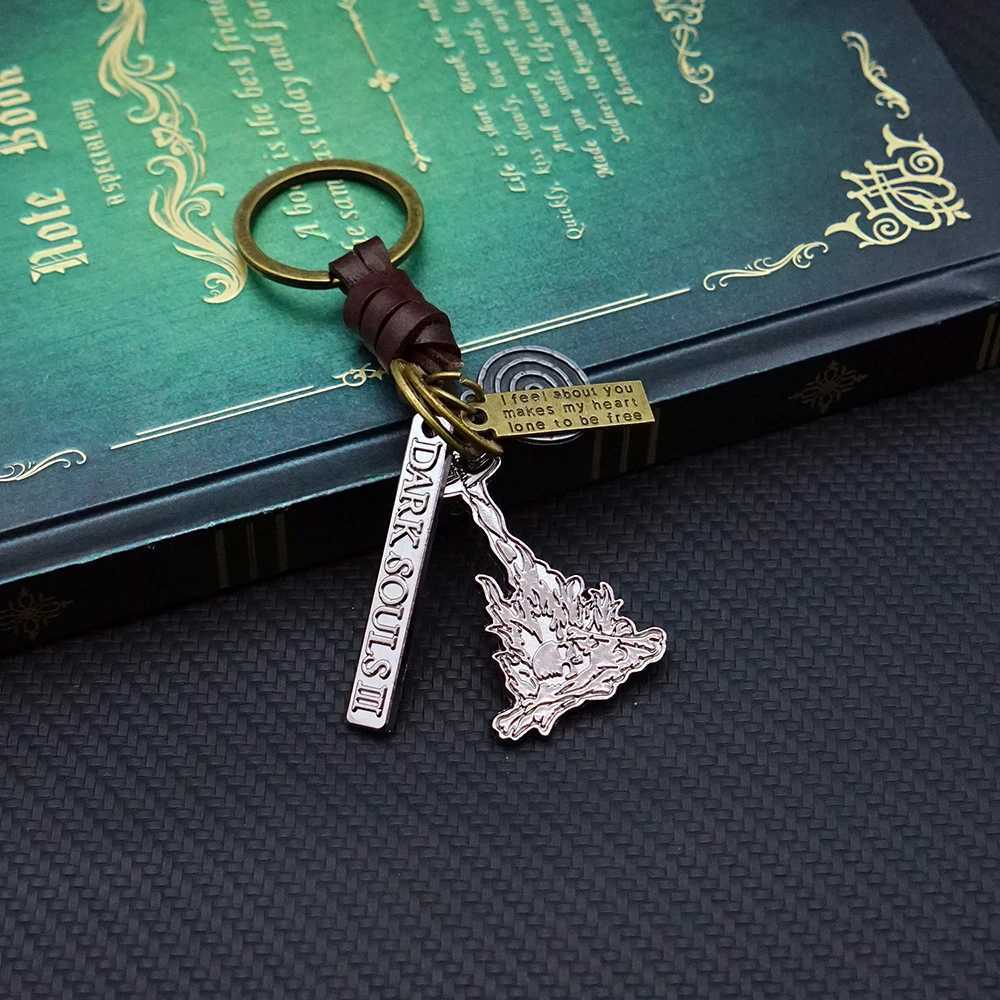 DARK SOULS Leather Pendant Keychain Game Peripherals Accessories Antique Sun Knight Key Chain Men Key Chains Ring llaveros H260318 - view 5