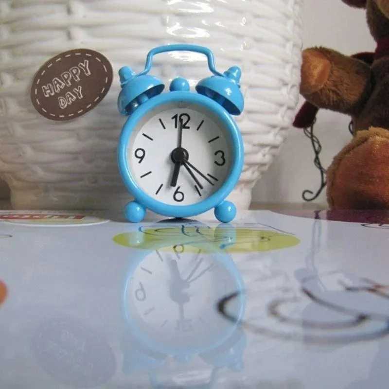 40mm Mini Metal Alarm Clock Creative Student Electronic Alarm Clocks Bedside Alarm Clock Portable Travel Clocks D260318
