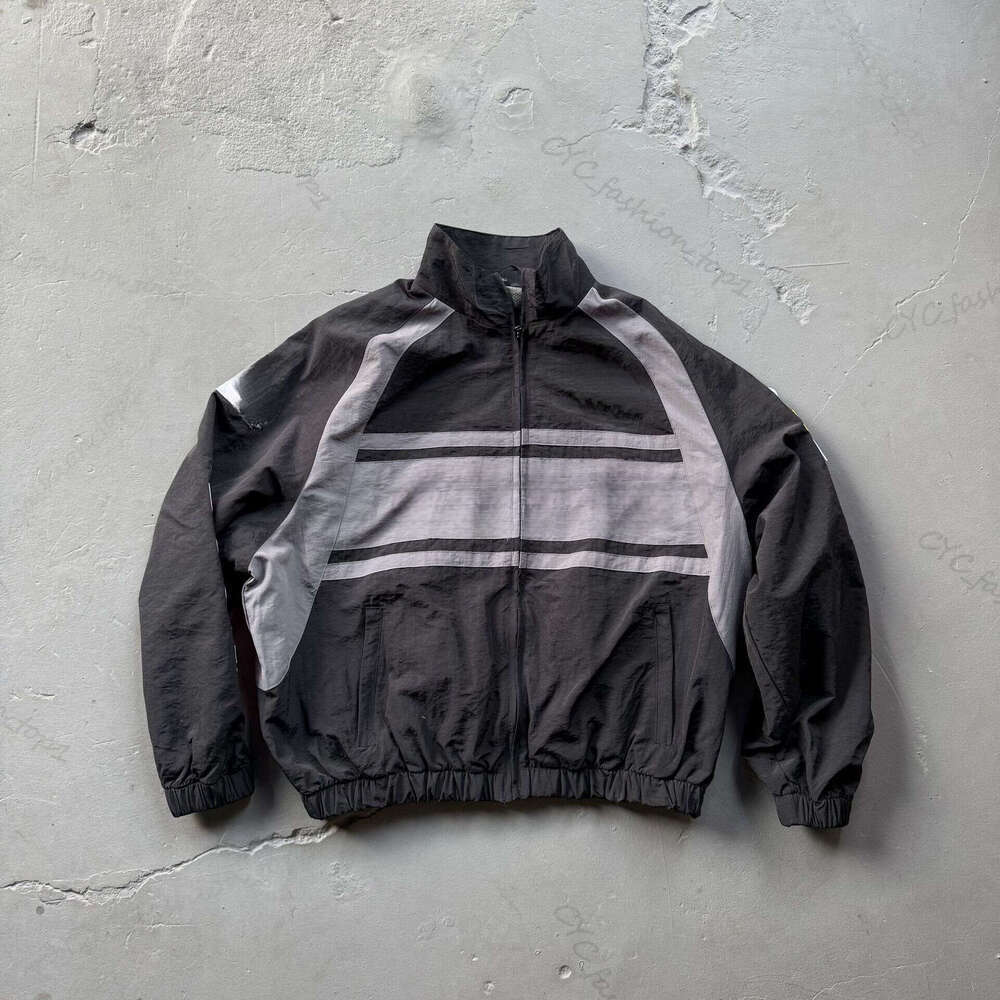 Designer Mens Tracksuits Hooded Outdoors Jackets Pants Windbreaker Sportswear Set Windproof Waterproof Spreme Coats Autumn C99