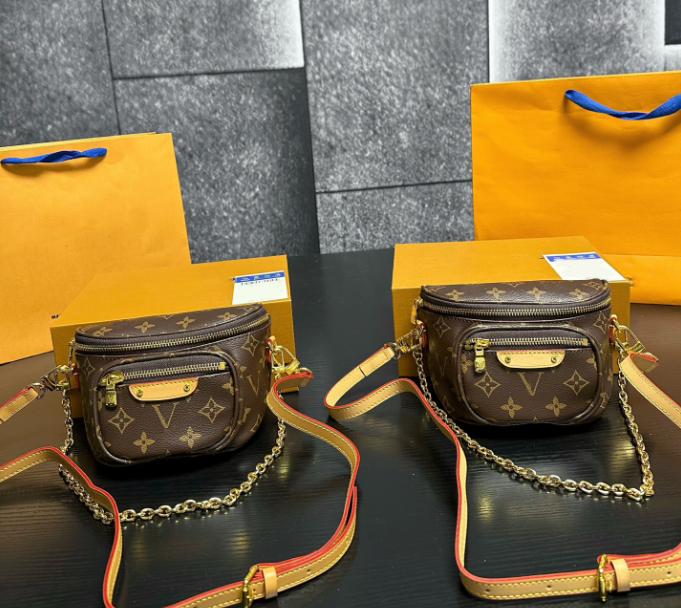 Designer bag embossed flower Mini Bumbag Designer Waist Bag Leather Crossbody Purses Messenger bum bag Men Leather Handbag Fashion Wallet Vintage Fashion2026