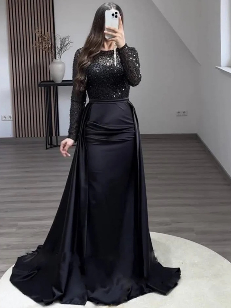 M9826 French Satin Rose Gold Fishtail Style: A Luxurious and Elegant Annual Party