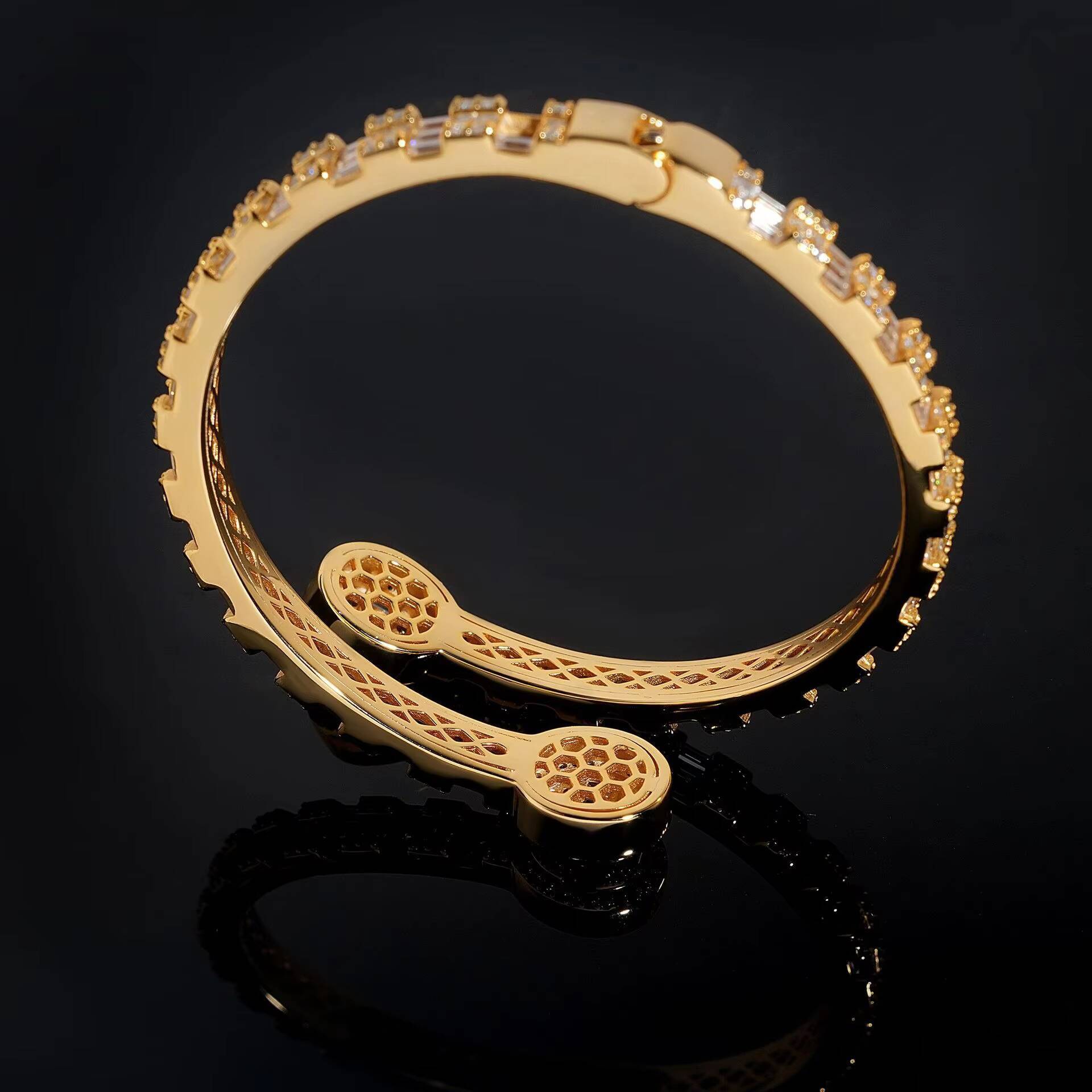 Hot Sale Hip Hop 925 Sterling Silver Fine Jewelry Iced Out Vvs Moissanite Baguette Diamond Bracelet Bangle