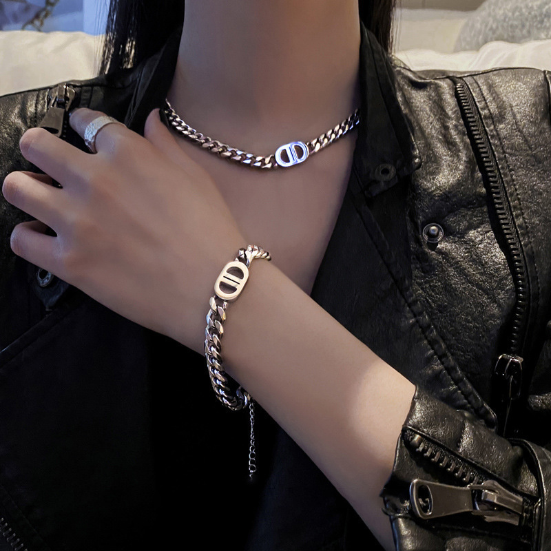 Luxury Brand Designer Jewelry Luxury Brand Designer Jewelry Heavy Industry High-Quality Thick Chain Gold Letter Steel Necklace For Women European And 