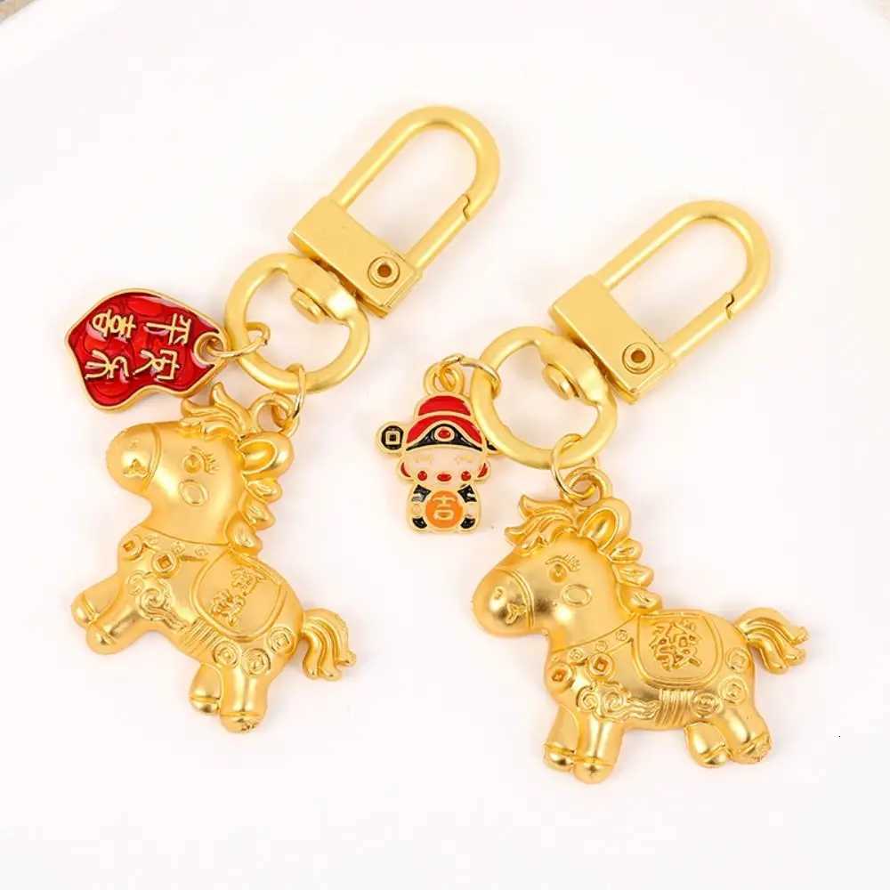 Retro Chinese Style Gold Pony Keychain Gold New Year Horse Key Ring Alloy Bag Charm Zodiac Pony Bag Pendant Home Decor H260318 - view 3