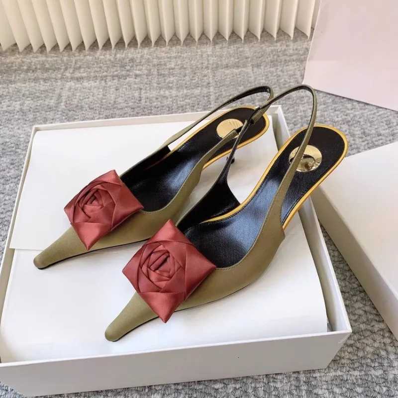 European and American Womens Sexy High-heeled Elegant Party Wedding Shoes Fiable Flower Back Hollow Pointed SandalsXJ260318