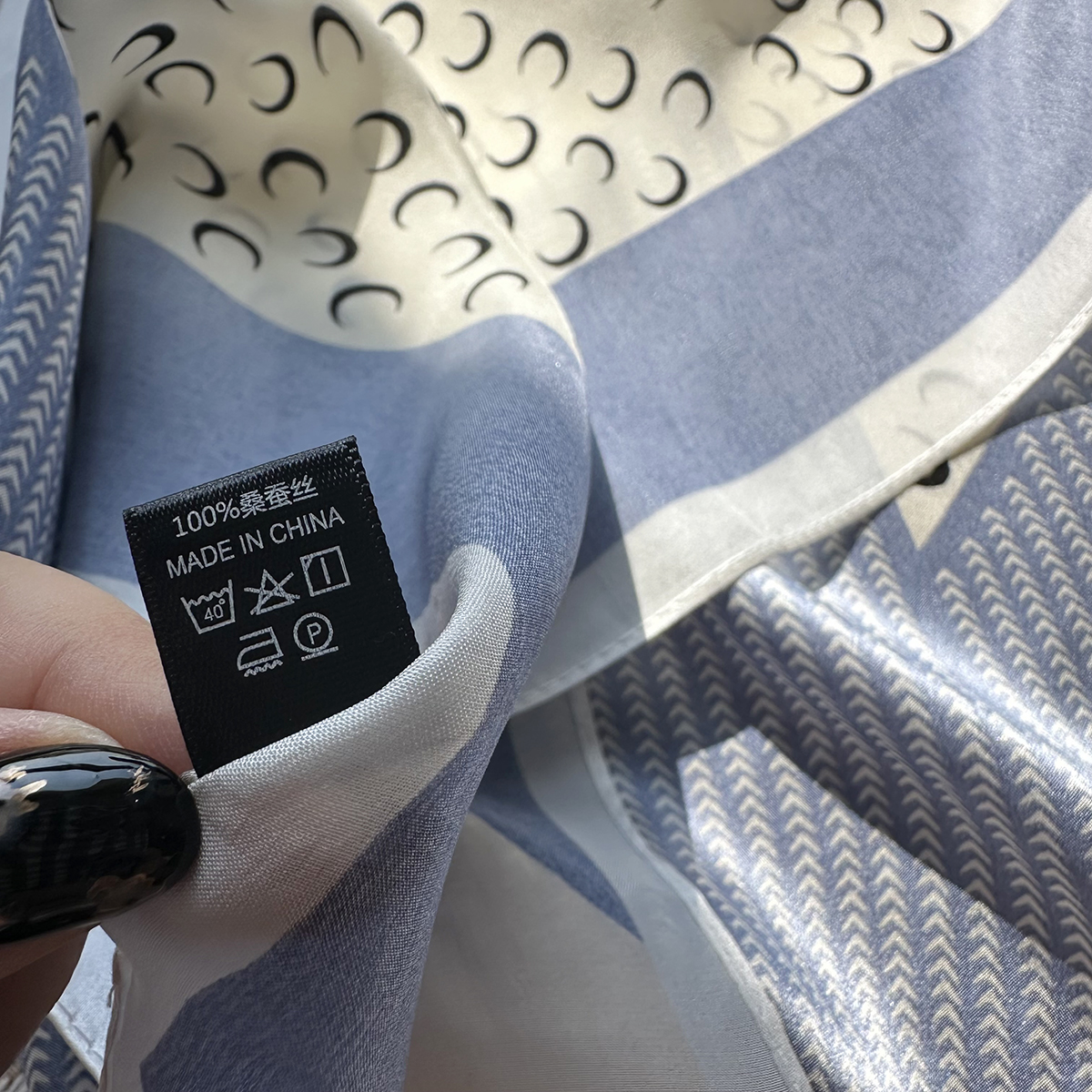 Blue Moon Quality 100% Silk Caterpillar Towel for Women - Autumn/Winter - 53cm Small Square Towel - Neck Support Scarf - Small Collar Tie Scarf