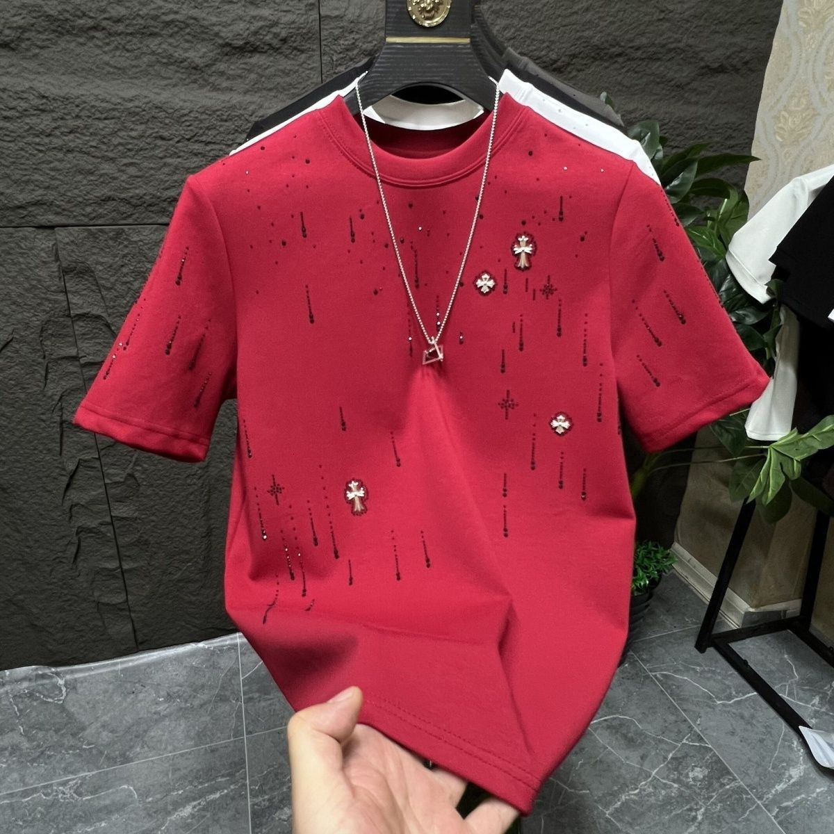 Luxury Brand Designer Summer new model: Meteor full-diamond trendy brand round-neck short-sleeve men T-shirt with high-end feel diamond embellishments