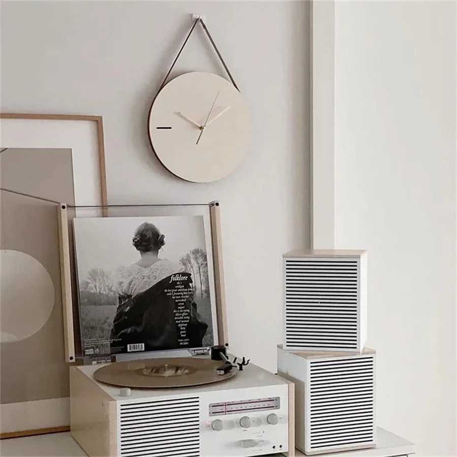 Korean style Wooden Wall Clock Minimalist Wood Silent Mute Clocks Bed Room Quartz Watch Furniture Hanging Ornaments Photo Prop D260318