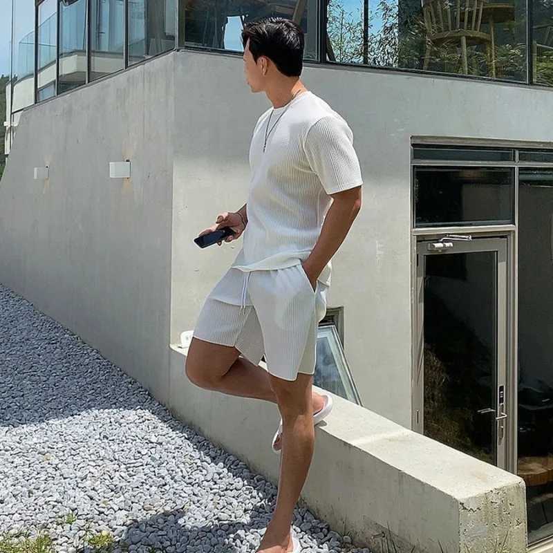 Mens Quick Dry Breathable Gym Shorts Fitness Running Workout Jogger Shorts Casual Loose Sports Shorts Summer Athletic Pants M260318