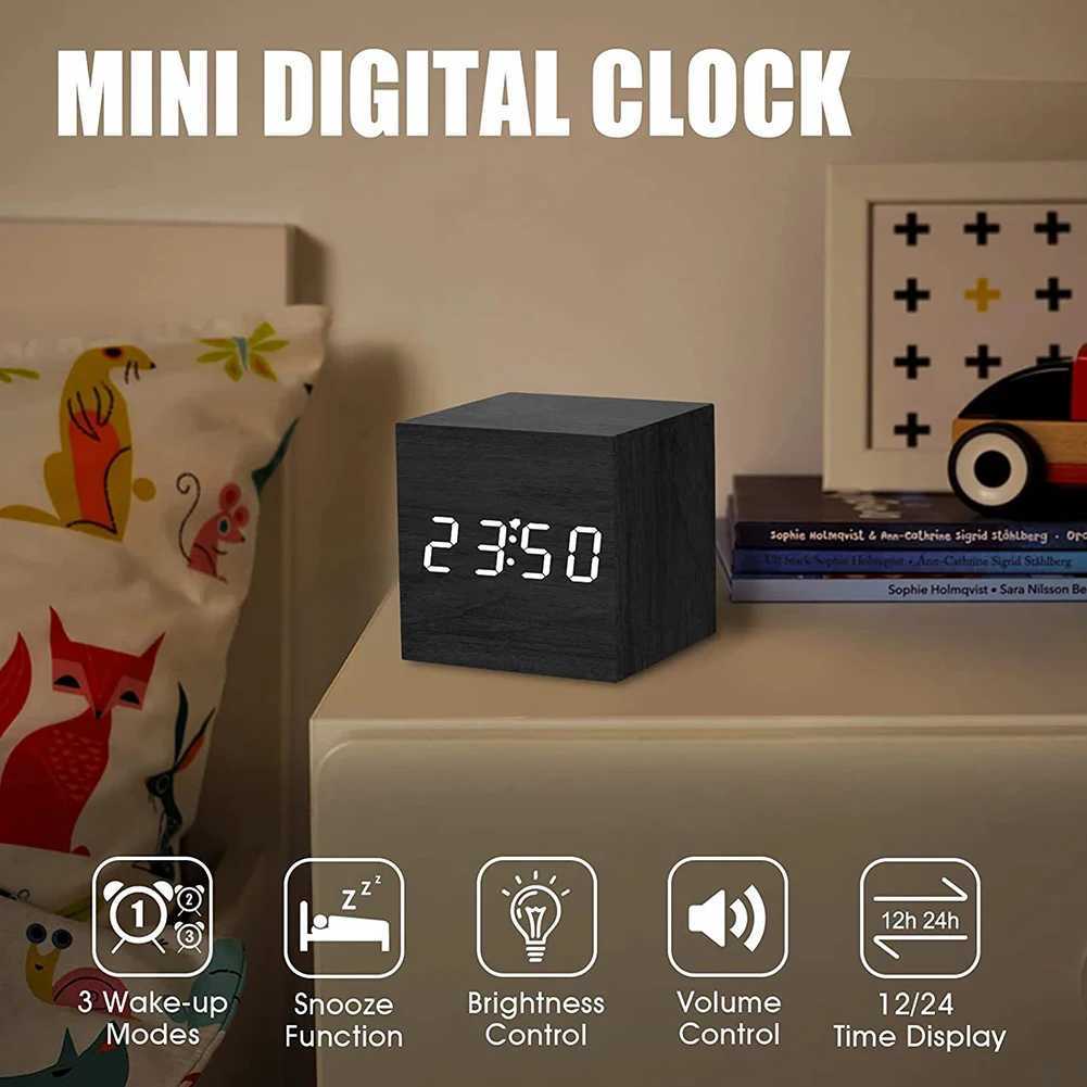 Wooden Digital Alarm Clock with Temperature LED Bedside Clock USB/Battery Powered LED Clock Art Ornament for Office Room Decor D260318