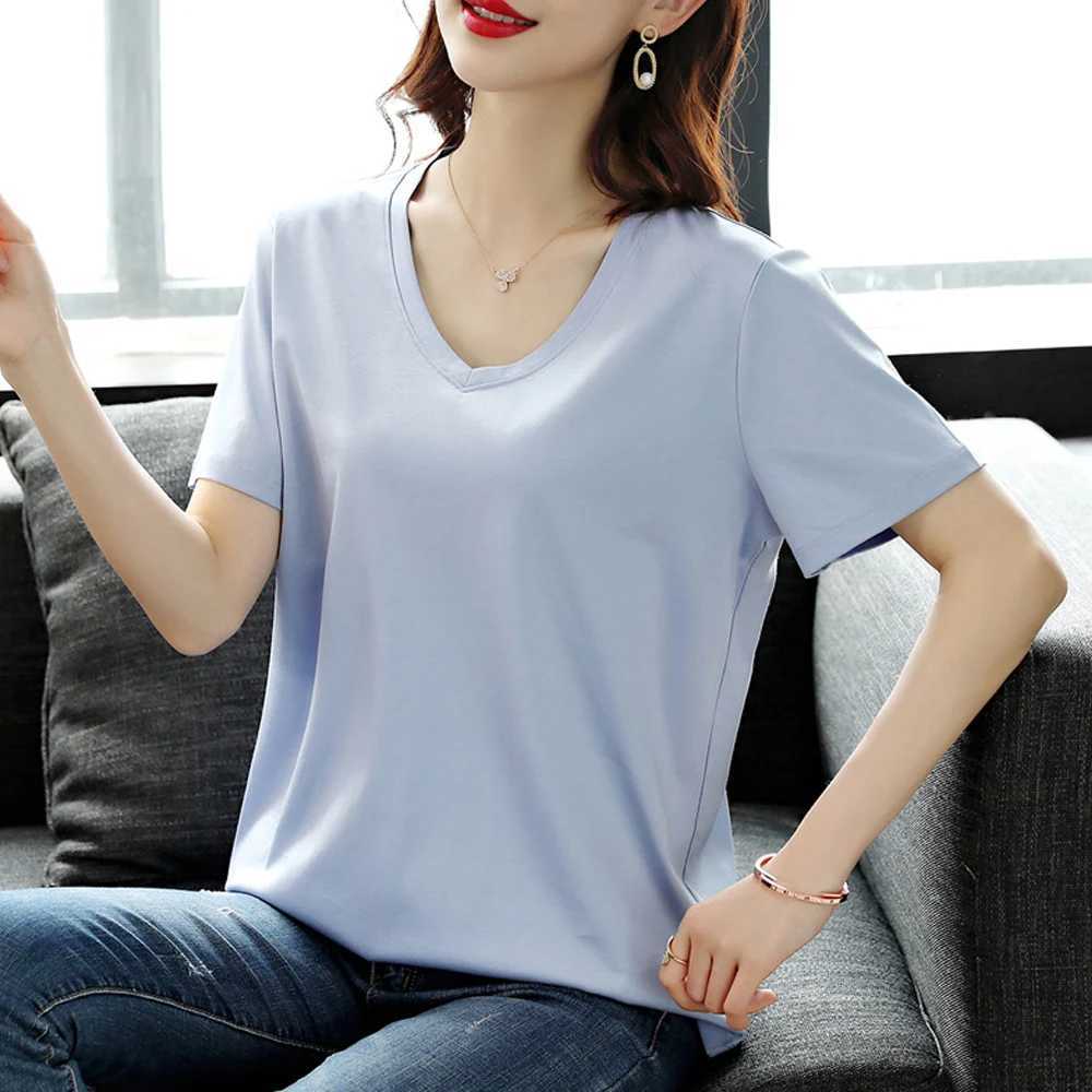 European Station Ice Silk Short Sleeve T-shirt Womens Loose Summer New Fashion Light Luxury High Quality V-neck Loose Large TopT260317