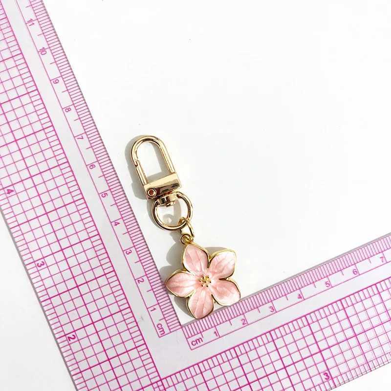 Lovely Sakura Flower Keychain Charm Enamel Pink White Black Women Bag Charms Key Ring Accessories H260318 - view 6
