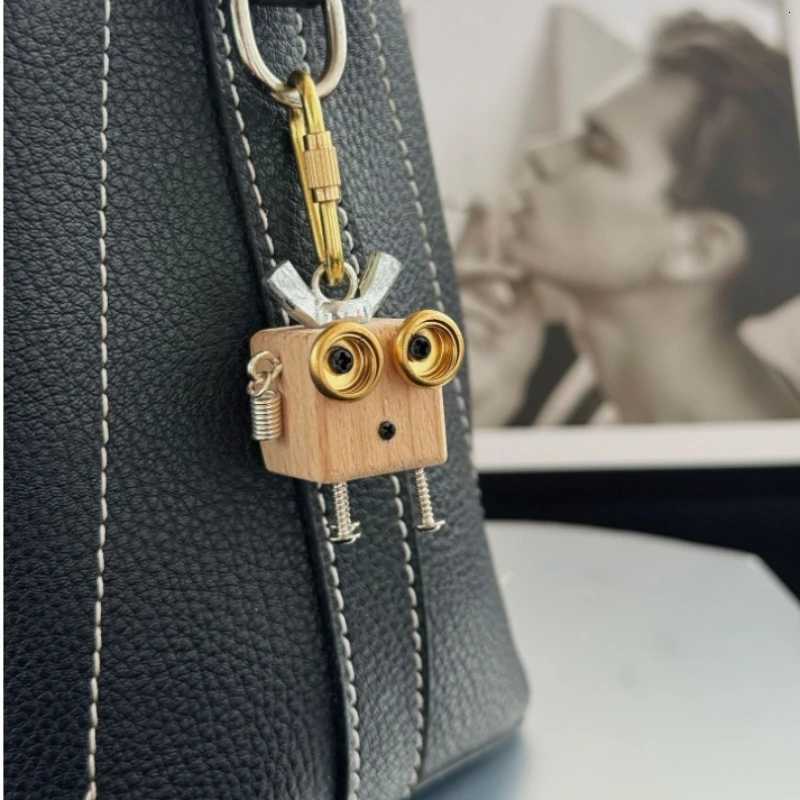 Steampunk Wooden Block Robot Car Keychain Creative Bag Hanging Accessories H260318 - view 4