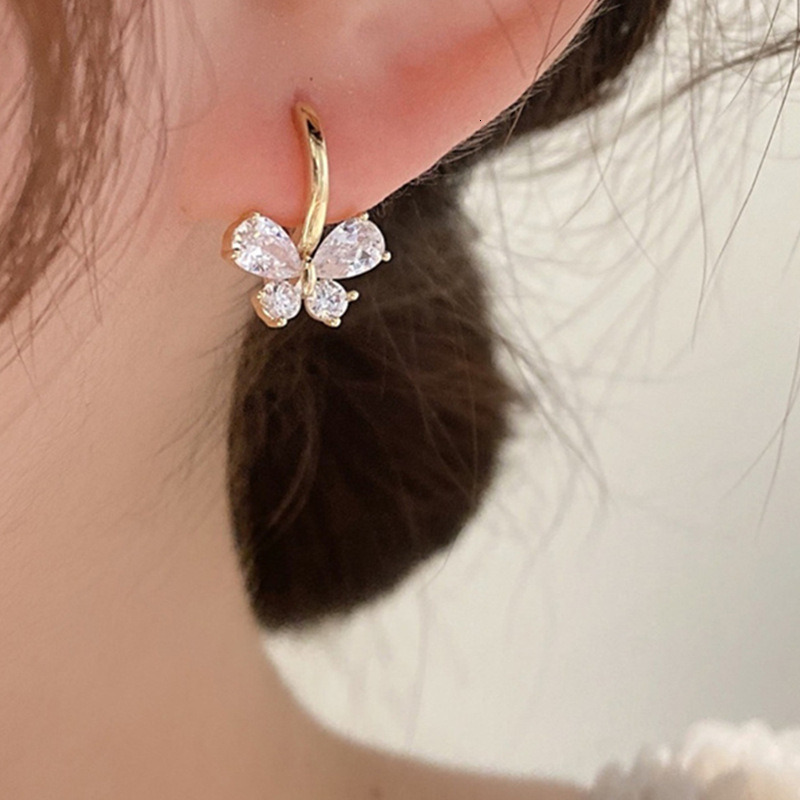 Fashion Butterfly Zircon Crystal Earrings Jewelry Everyday Styling Versatile Ear Accessories Trends & for Party Wedding Delicate Gift